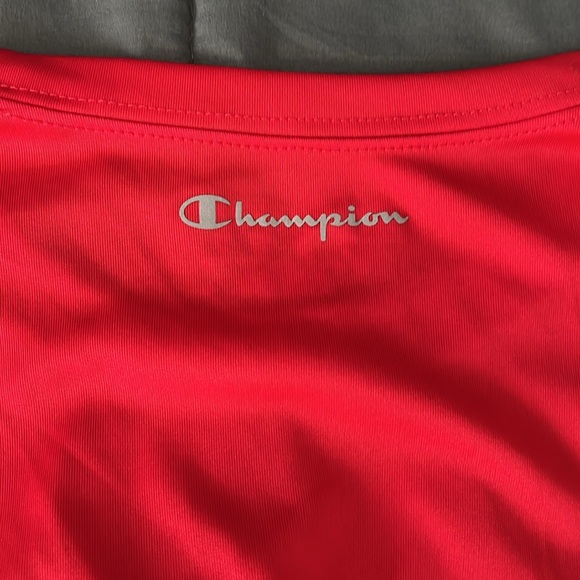 Champion Performance Short Sleeve Shirt Red Size Small - Picture 3 of 7